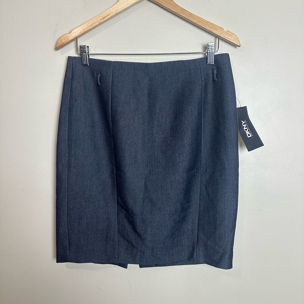 DKNY Size 8  Women's Dark Gray Pencil Skirt